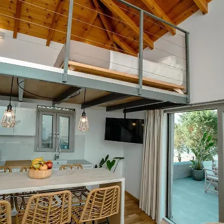 度假居 Fragios House